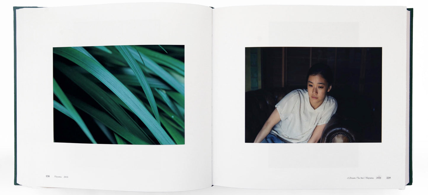 上田義彦 写真集「いつも世界は遠く、」サイン入りポストカード付き（送料無料）