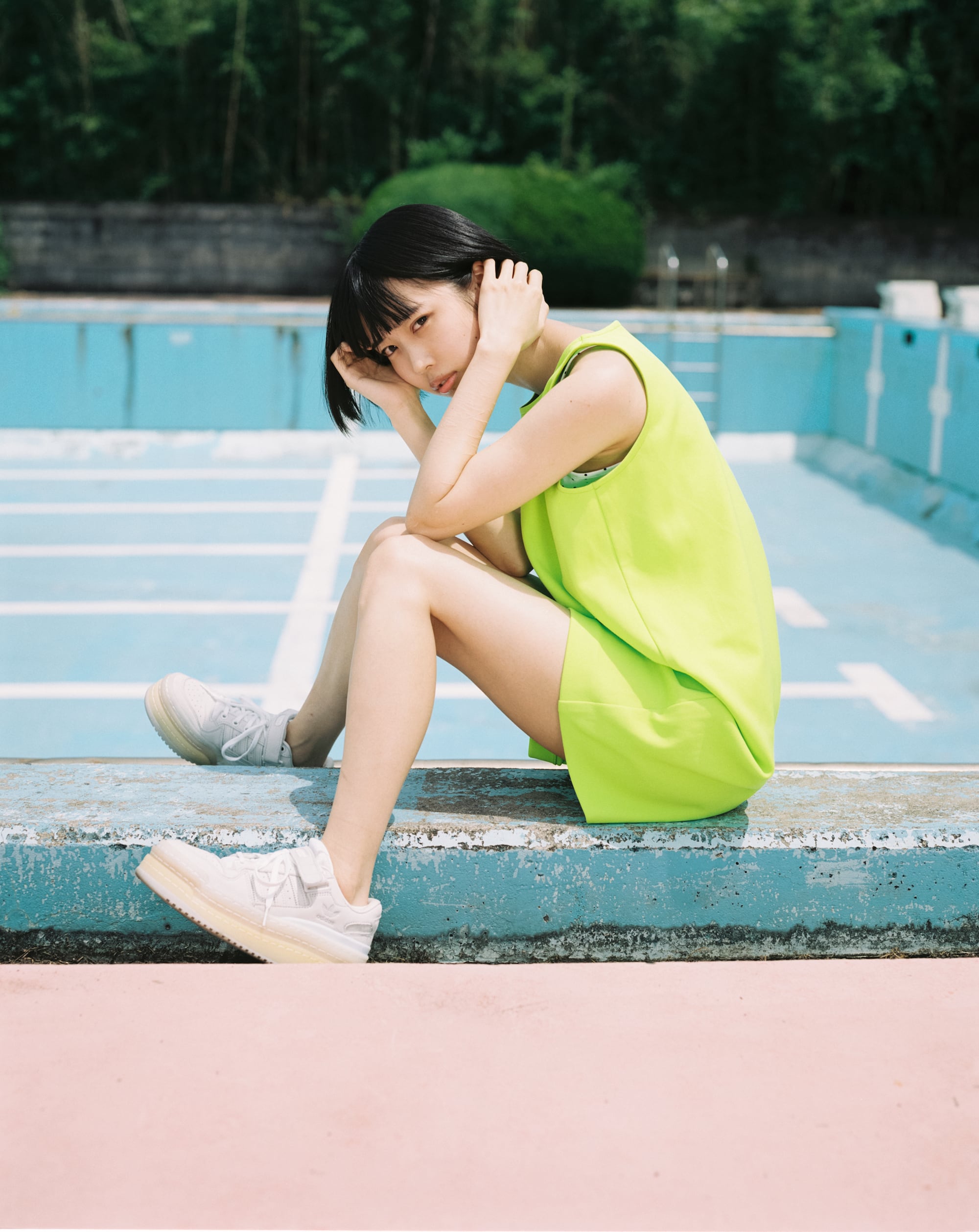 あのちゃん 松岡一哲 Pegasus02 サイン入り展示写真 松岡⼀哲 写真集『pegasus02 あの×松岡一哲』 – GENIC SHOP