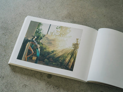 西山勲 写真集「Papa, You’re Crazy〈クジラと天体、父の島〉」（送料無料）