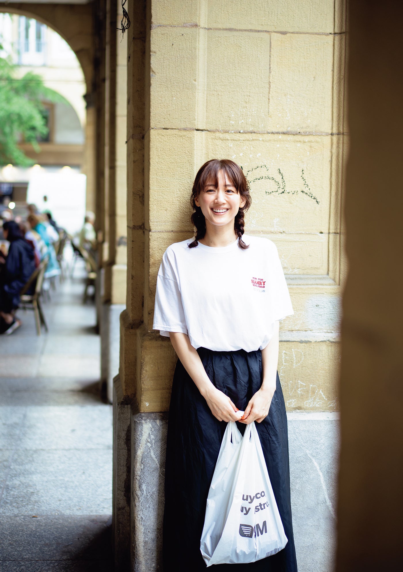 川島小鳥 撮影、綾瀬はるか「ハルカノイセカイ 06」サンセバスチャン編（送料無料）