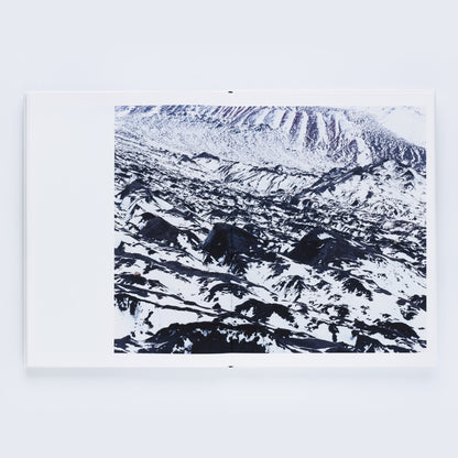 瀧本幹也 写真集「LAND SPACE」（送料無料）